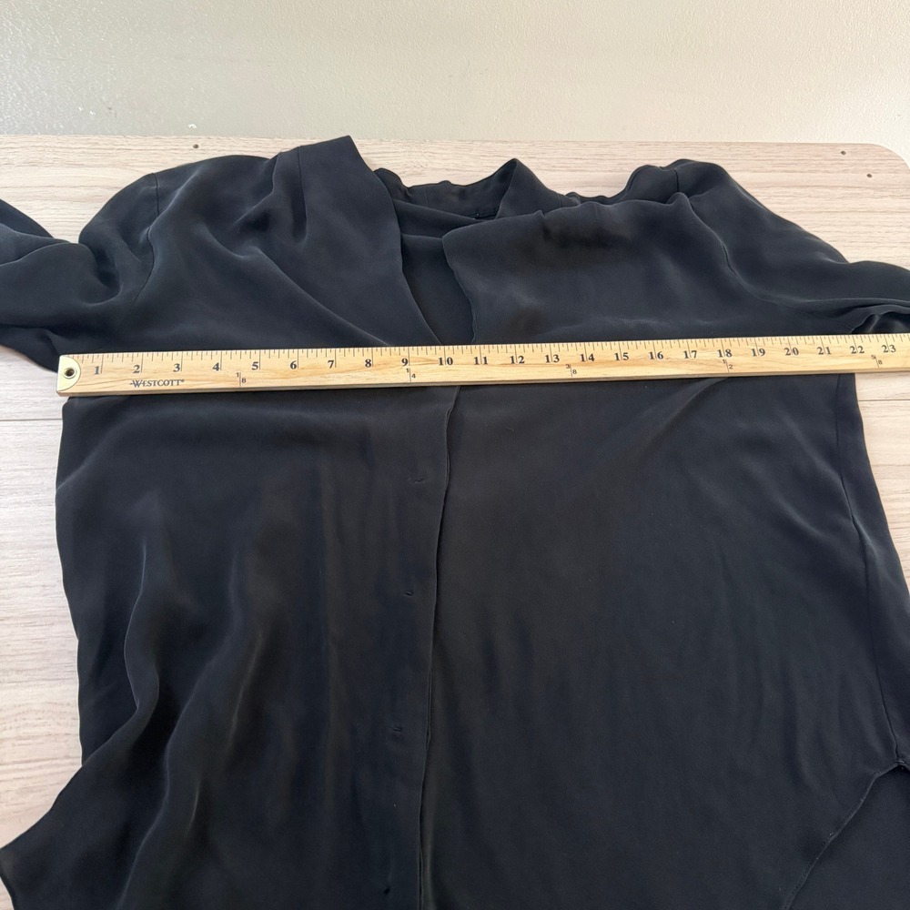 Tahari Silk High Low Button Down Blouse Black XL Excellent - Picture 5 of 7